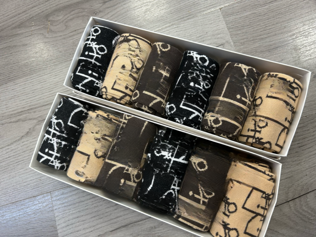 box pack of 6 socks 