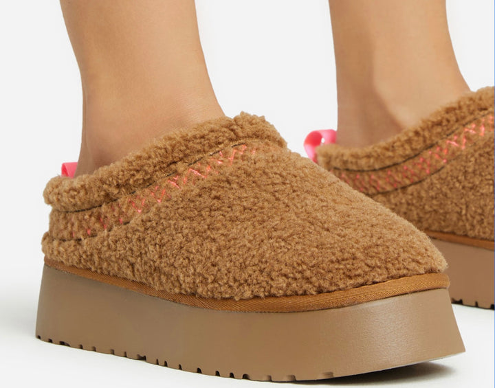 Tan fuzzy outdoor slippers 