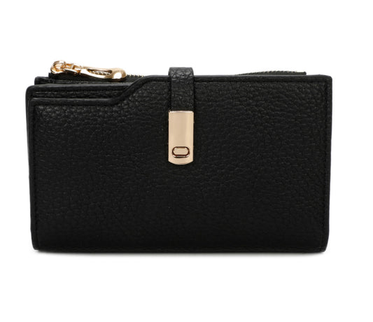 Medium purse with gold buckle detail