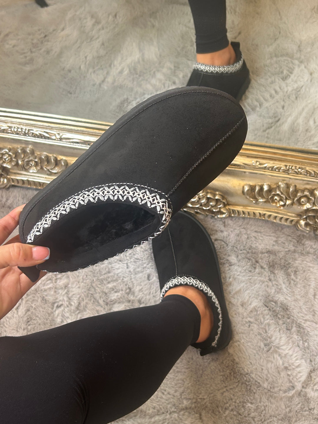 Black faux suede slippers with fur