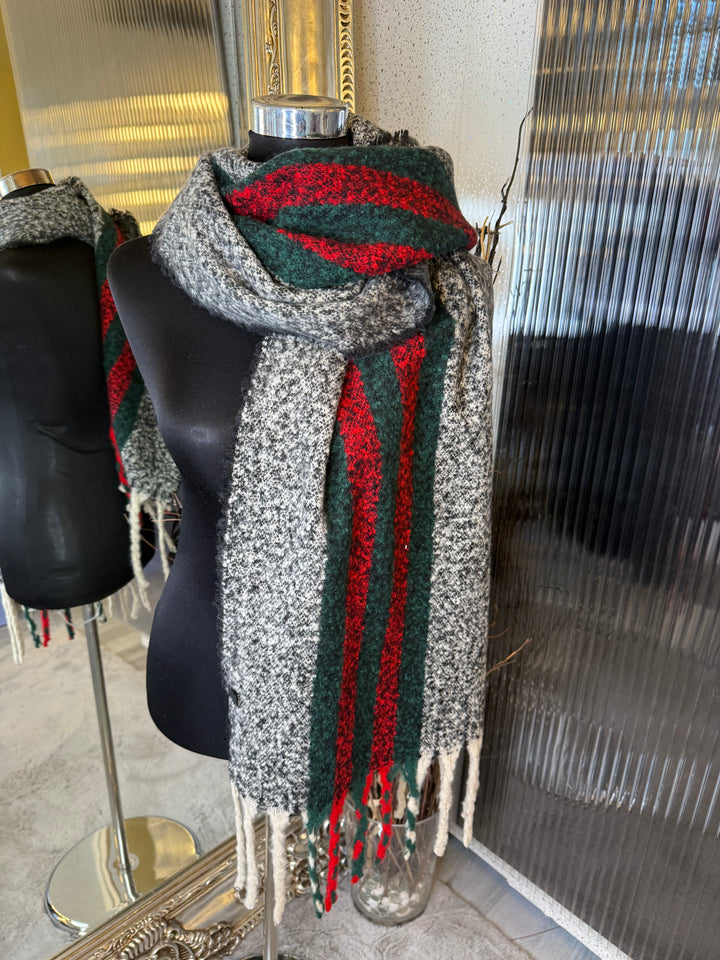 Stripe tassel scarves