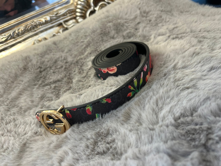 Floral belt with gold buckle