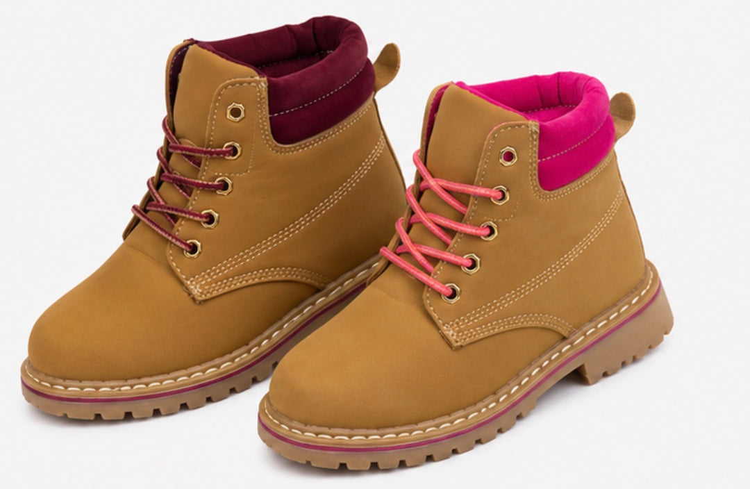 Girls camel lace-up ankle boots with burgundy or hot pink padded collar and matching laces