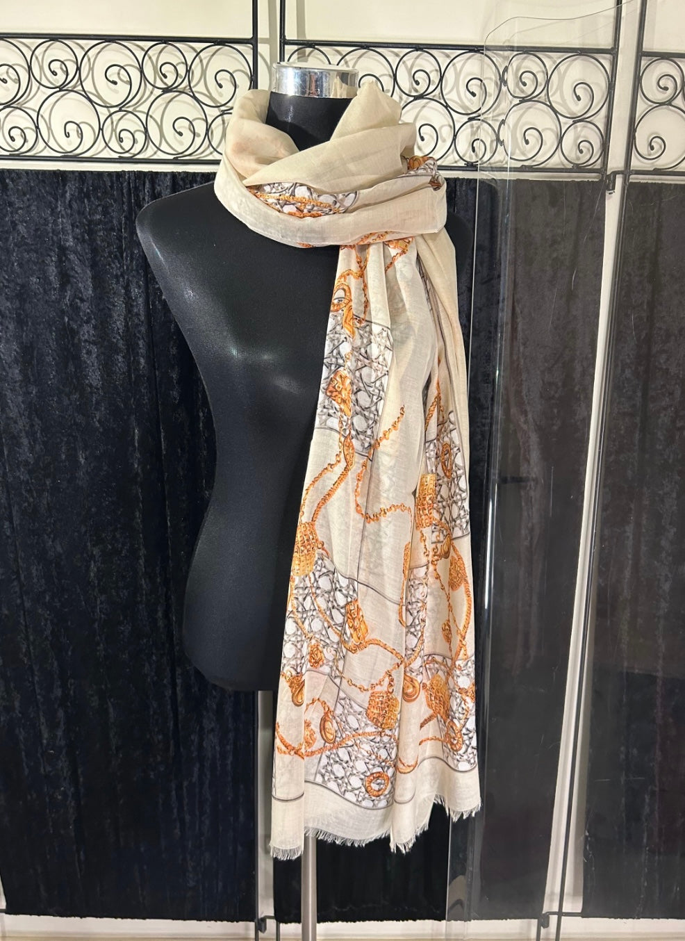 Thin chain print scarf