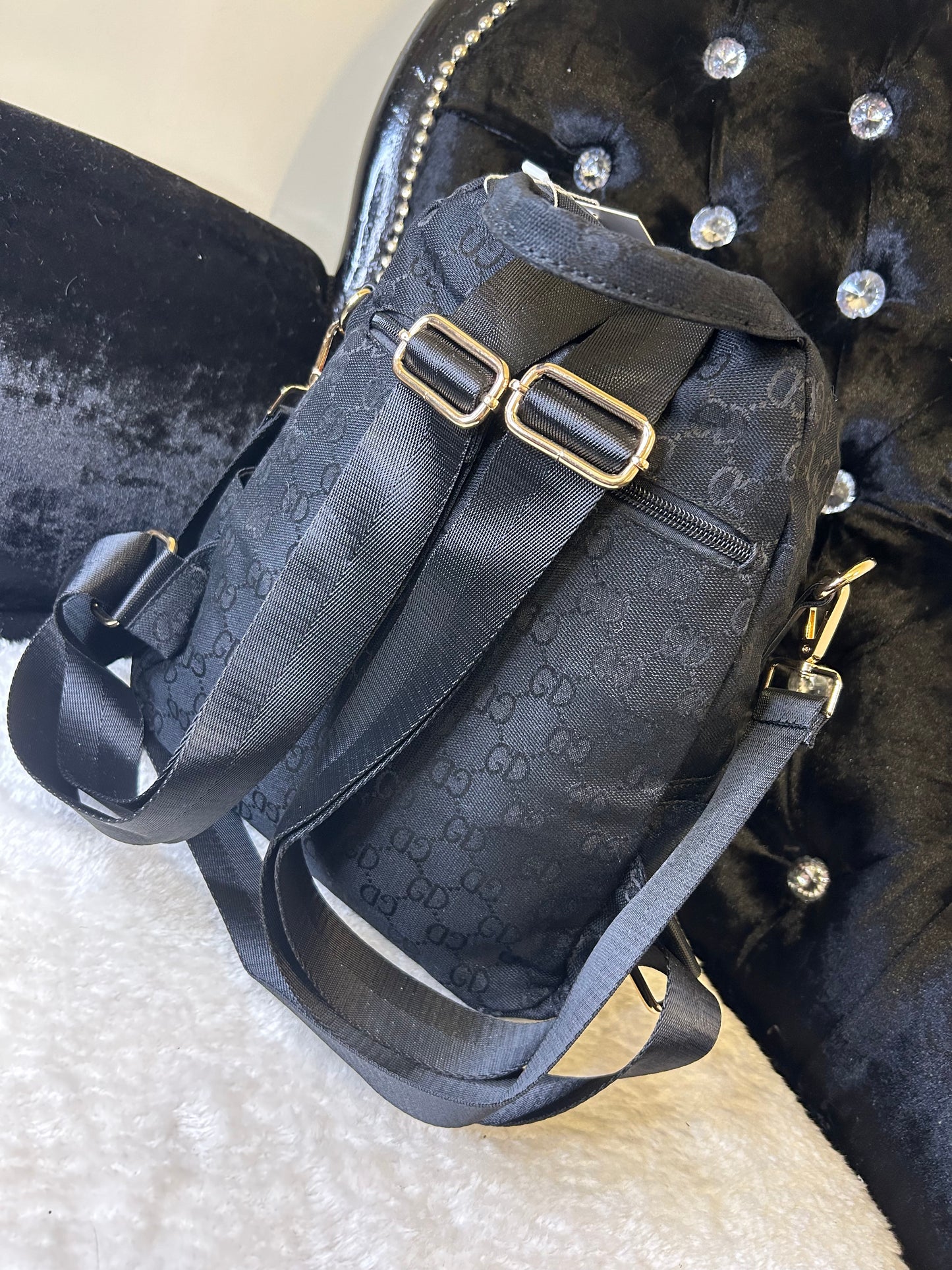 Small 00 style gold detailed rucksack