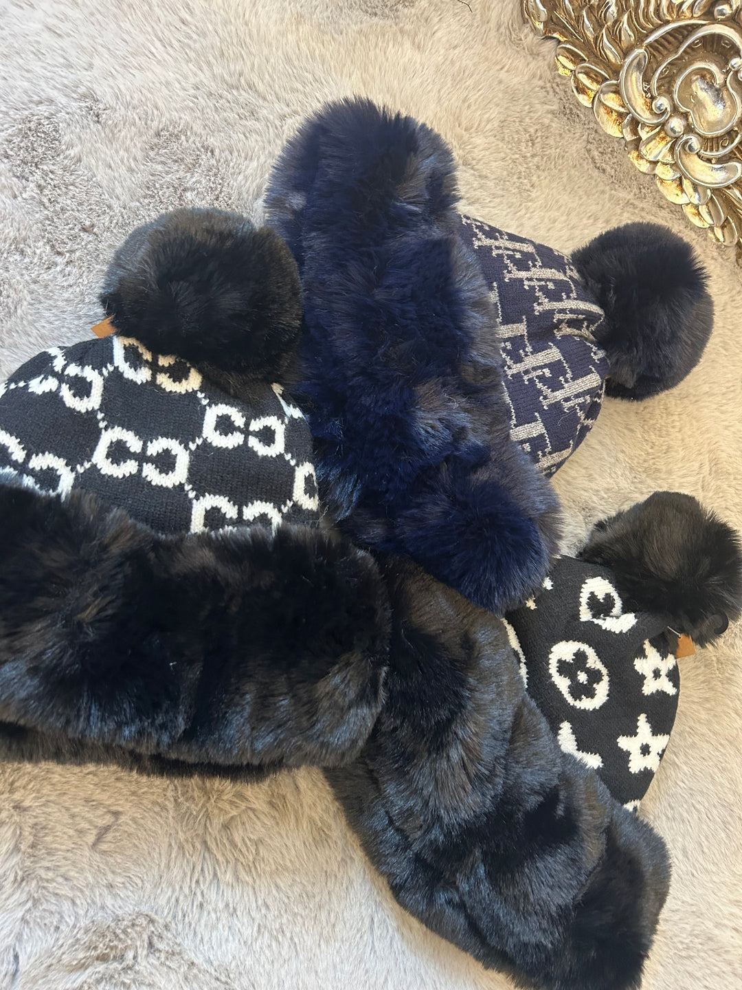 Women’s faux fur hats