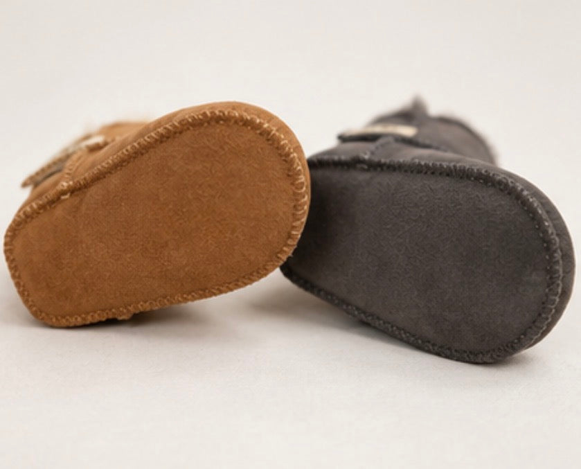Baby faux suede winter boots available in chestnut brown and grey with warm fleece interior.