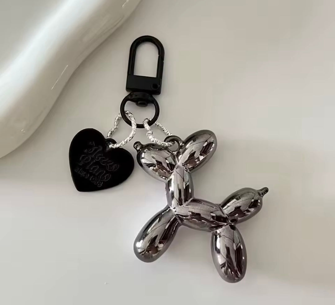 Balloon dog keyring charm with heart tag