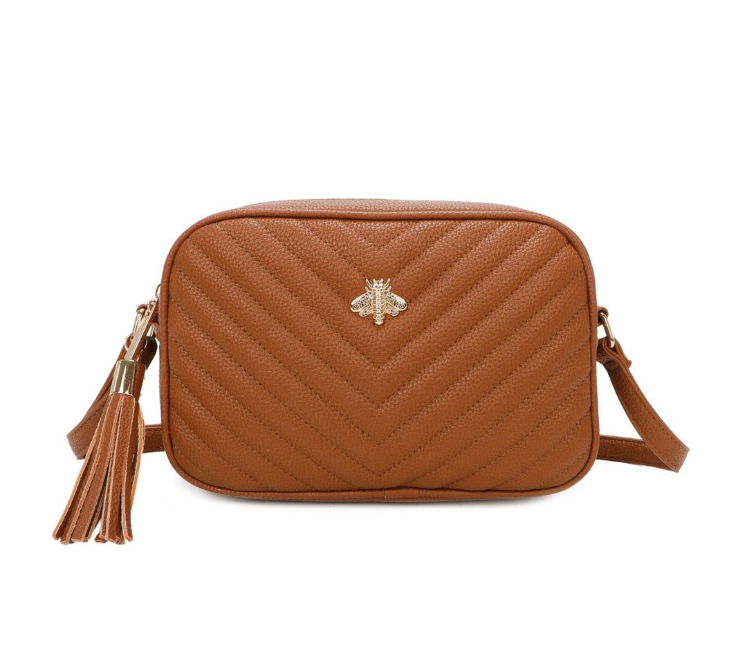 Quilted Bee Detail Crossbody Bag
