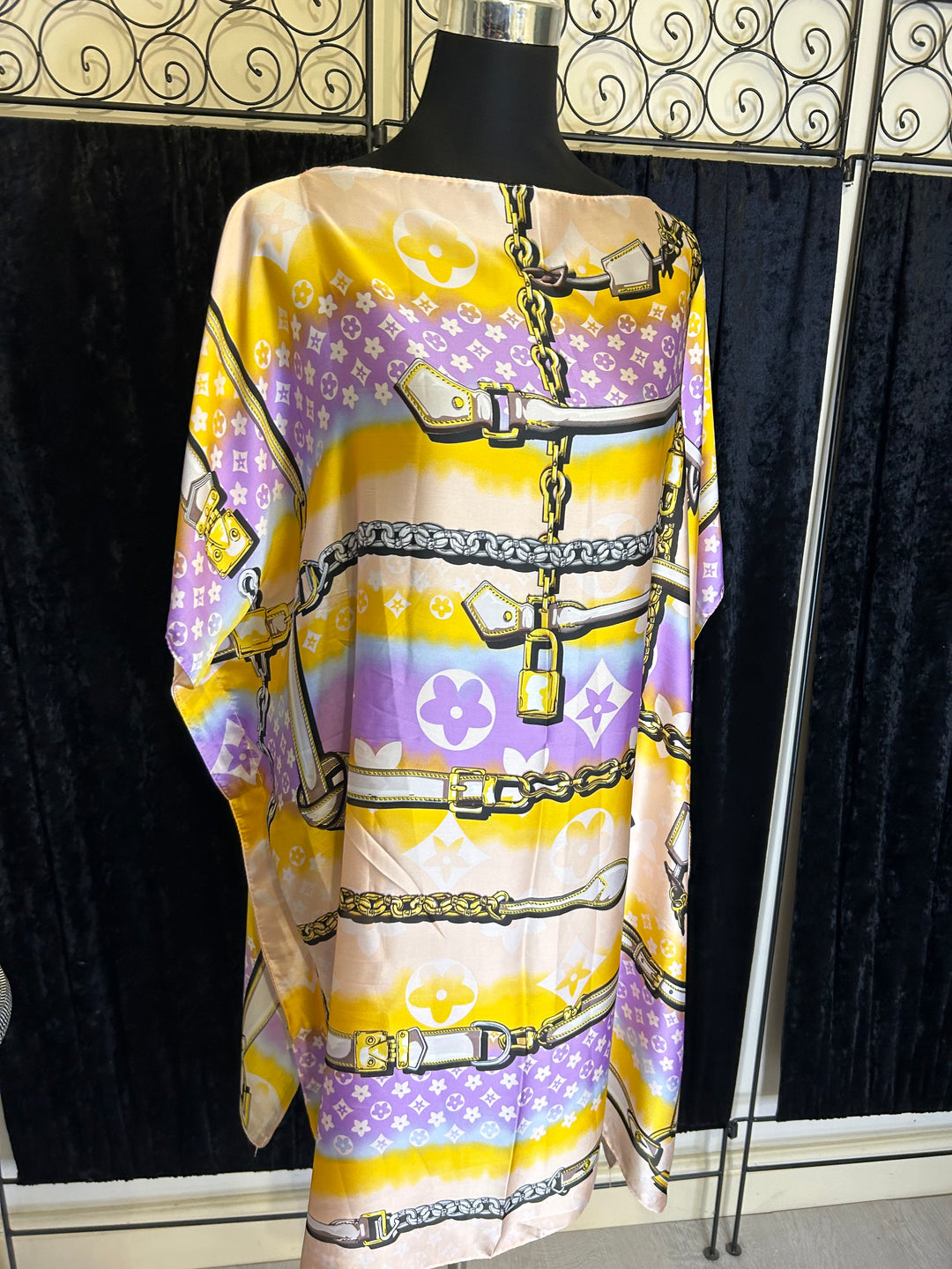 Chain style kaftans