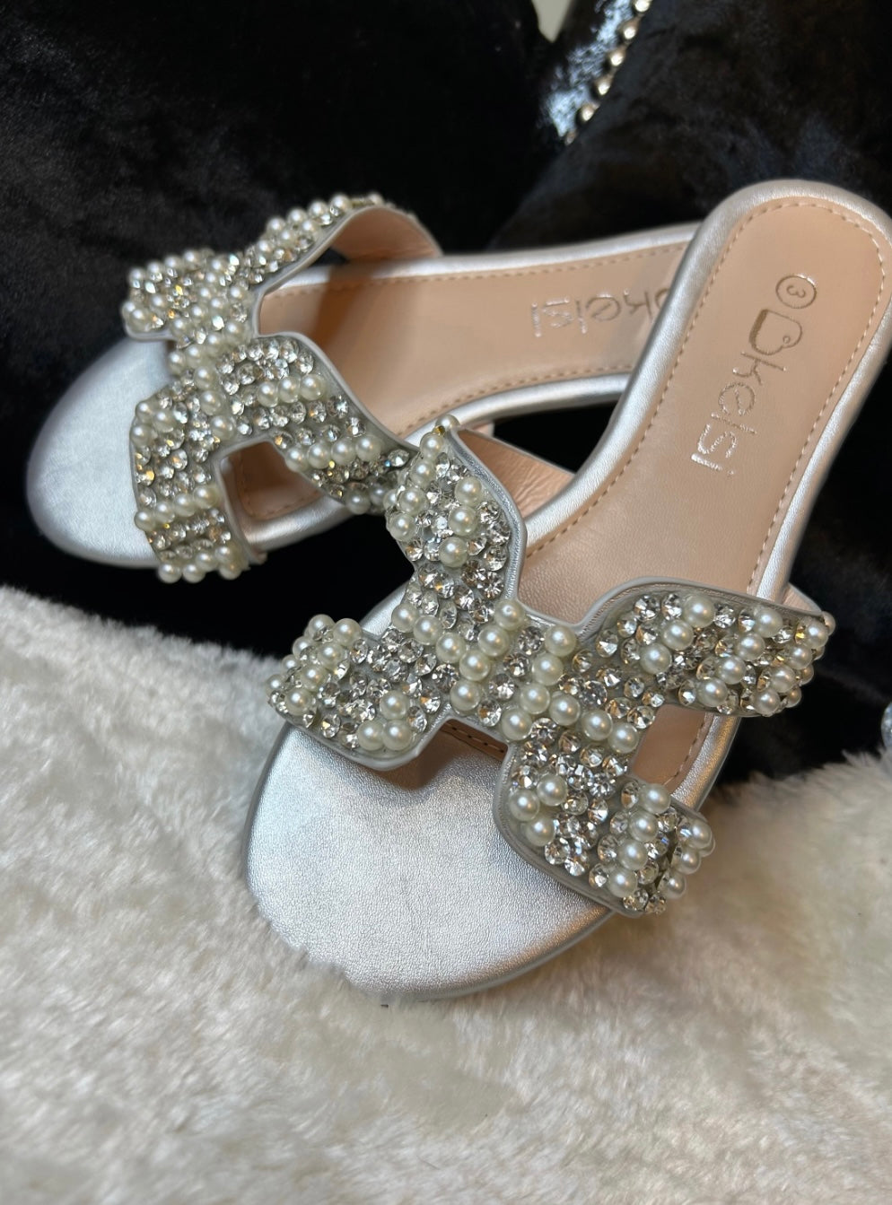 Crystal pearl embellished sliders