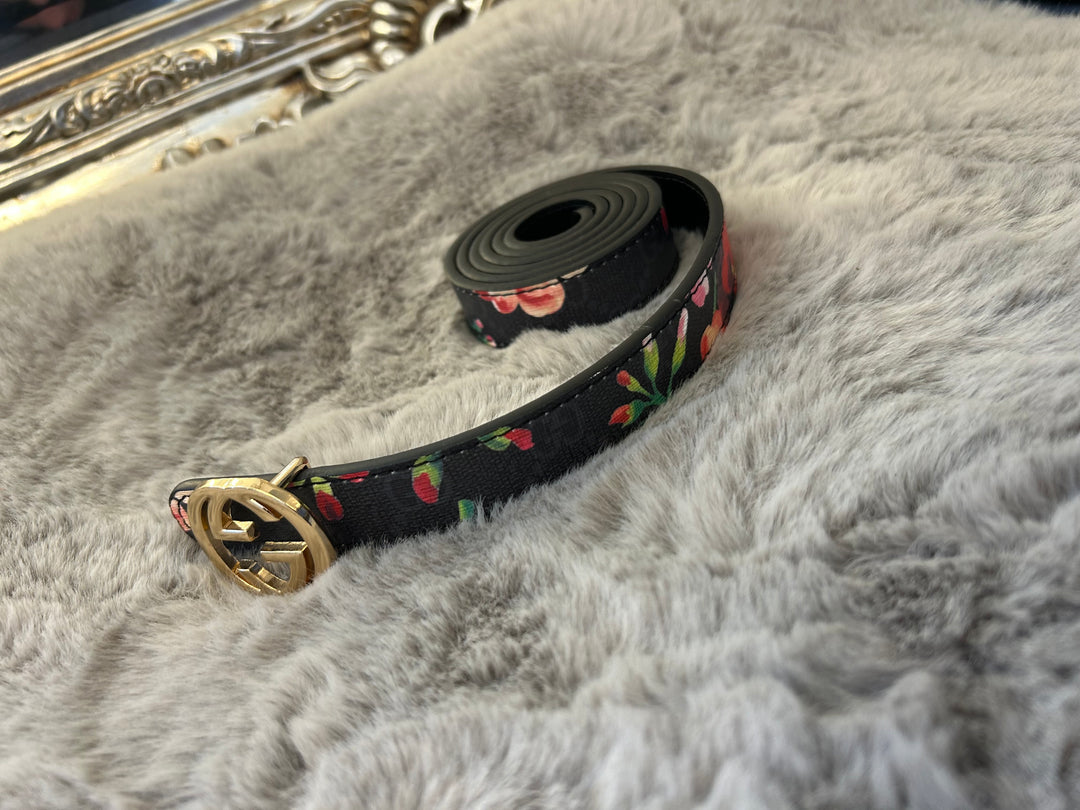Floral belt with gold buckle