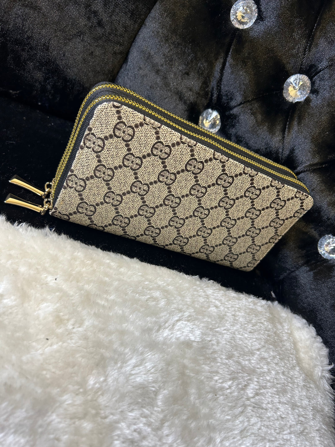 Double zip print purse