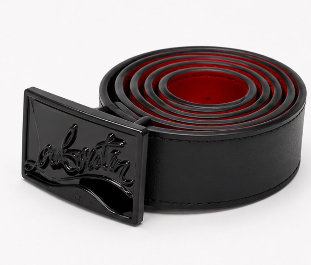 Black and red detail belt 