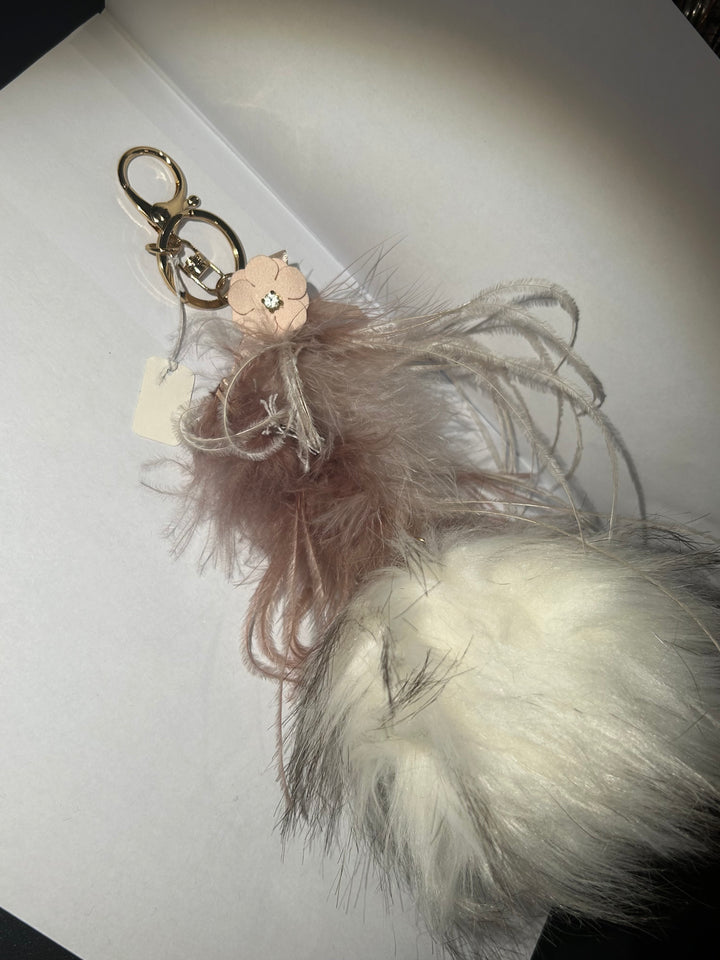 Fur pompom keyring