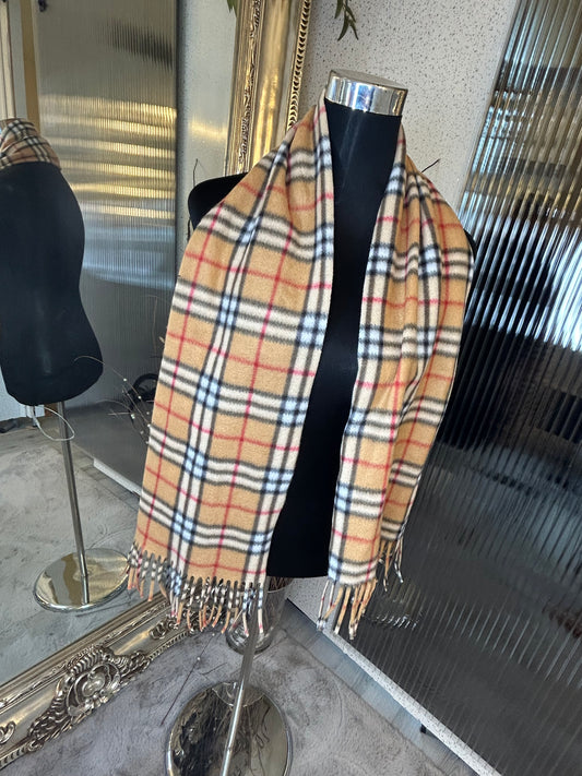 Brown checked detail scarf with tassels  
