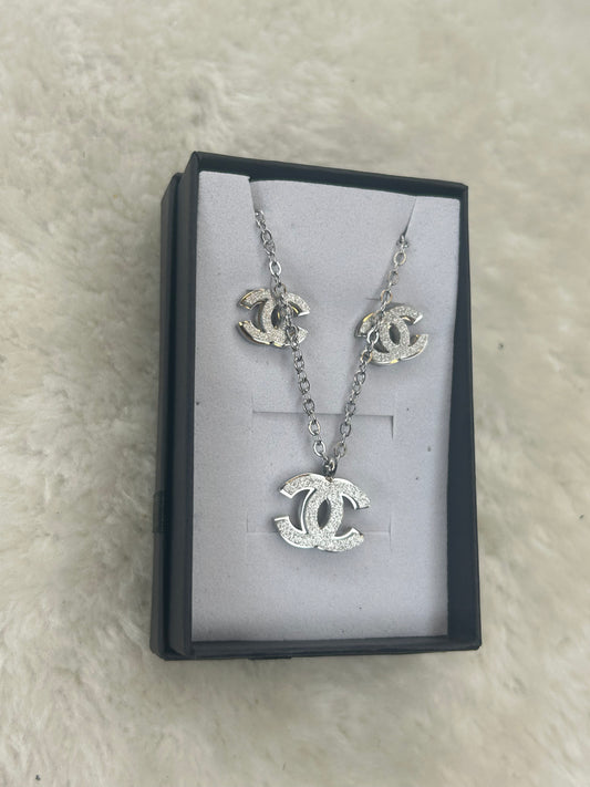 Silver letter jewellery set