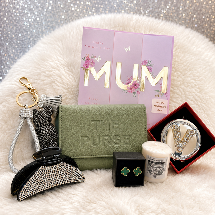 Luxury Mother’s Day gift bundle featuring a Mother’s Day card, purse, jewellery, scented candle and coordinating fashion accessories