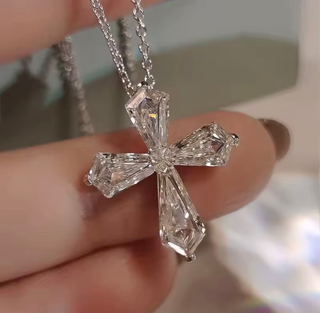 Small Crystal Pendant Necklace