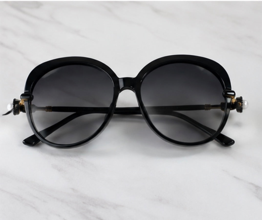 Pearl Detail Oversized Round Sunglasses