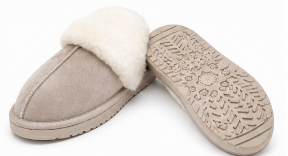 Luxury Faux Fur Mule Slippers – Soft Plush Winter Slip-On House Shoes