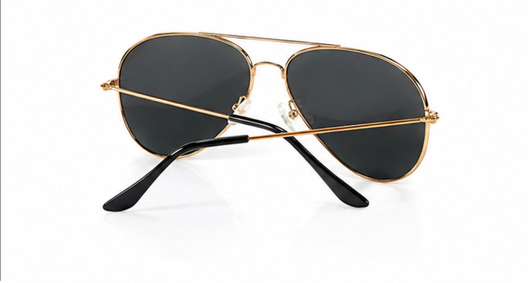 Classic Gold Aviator Sunglasses – Black Lenses