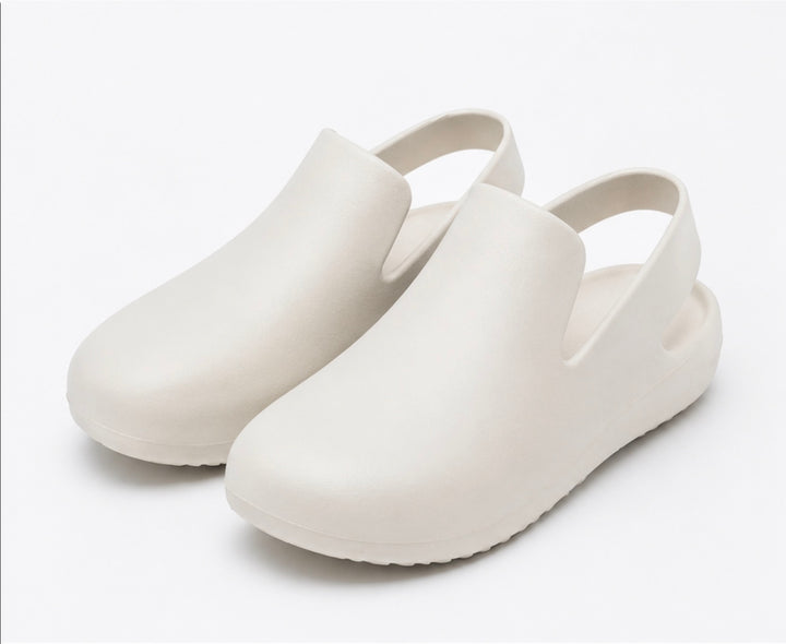 Women’s Lightweight White Foam Comfort Clogs