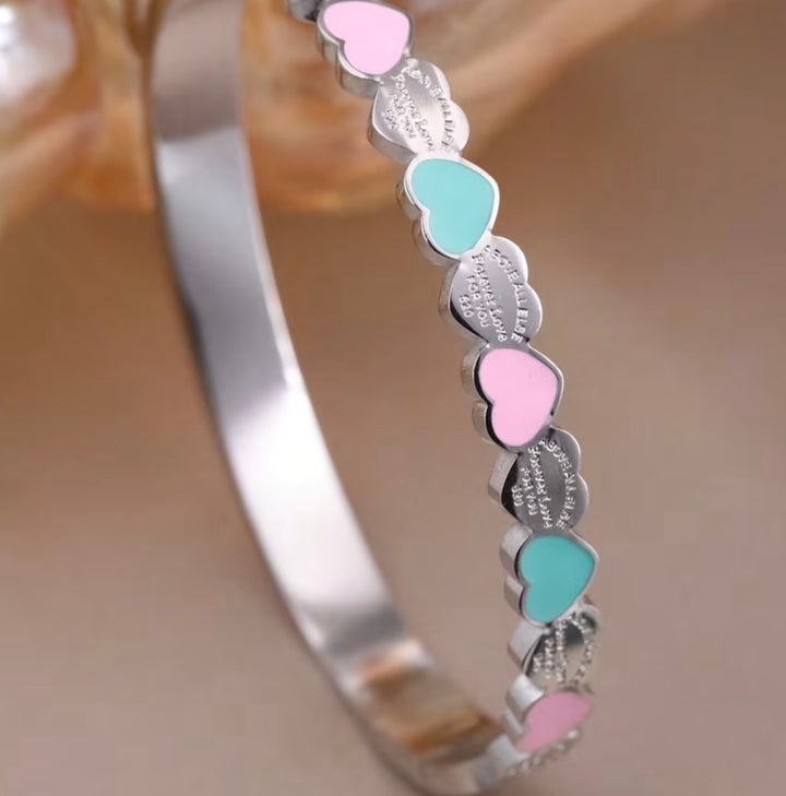 Colourful heart bangle set