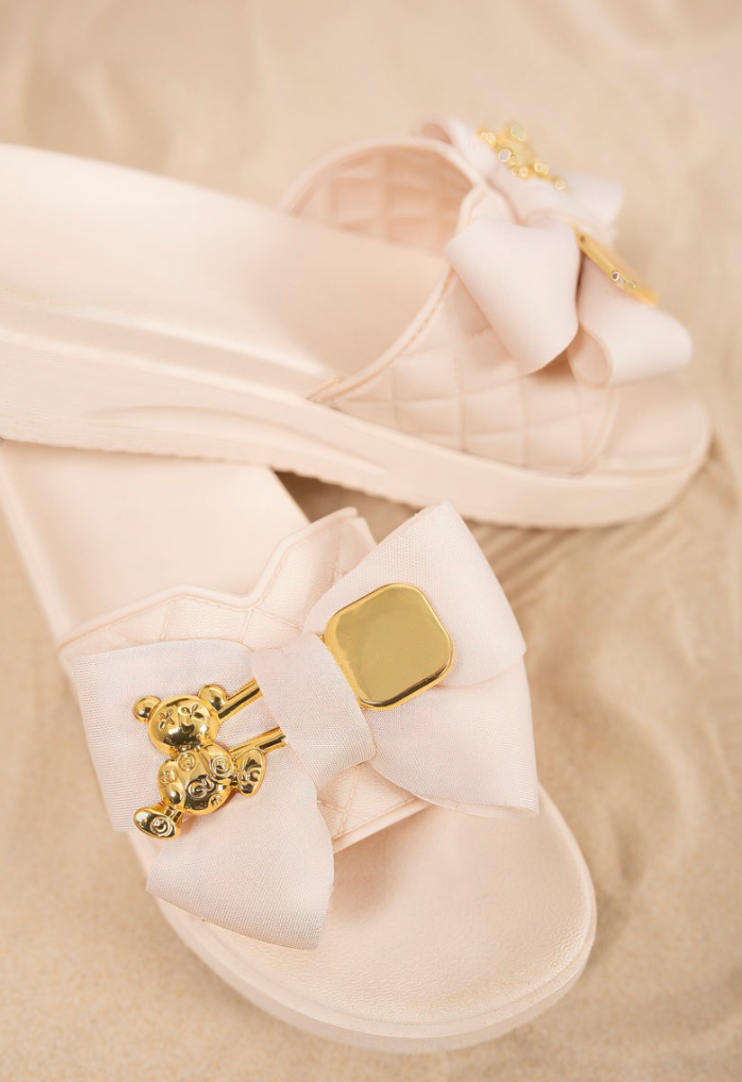 Beige sandal with gold buckle and teddy bear charm 