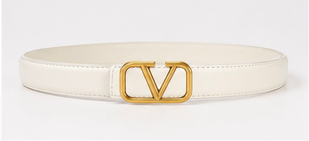 V Buckle Classic Belt
