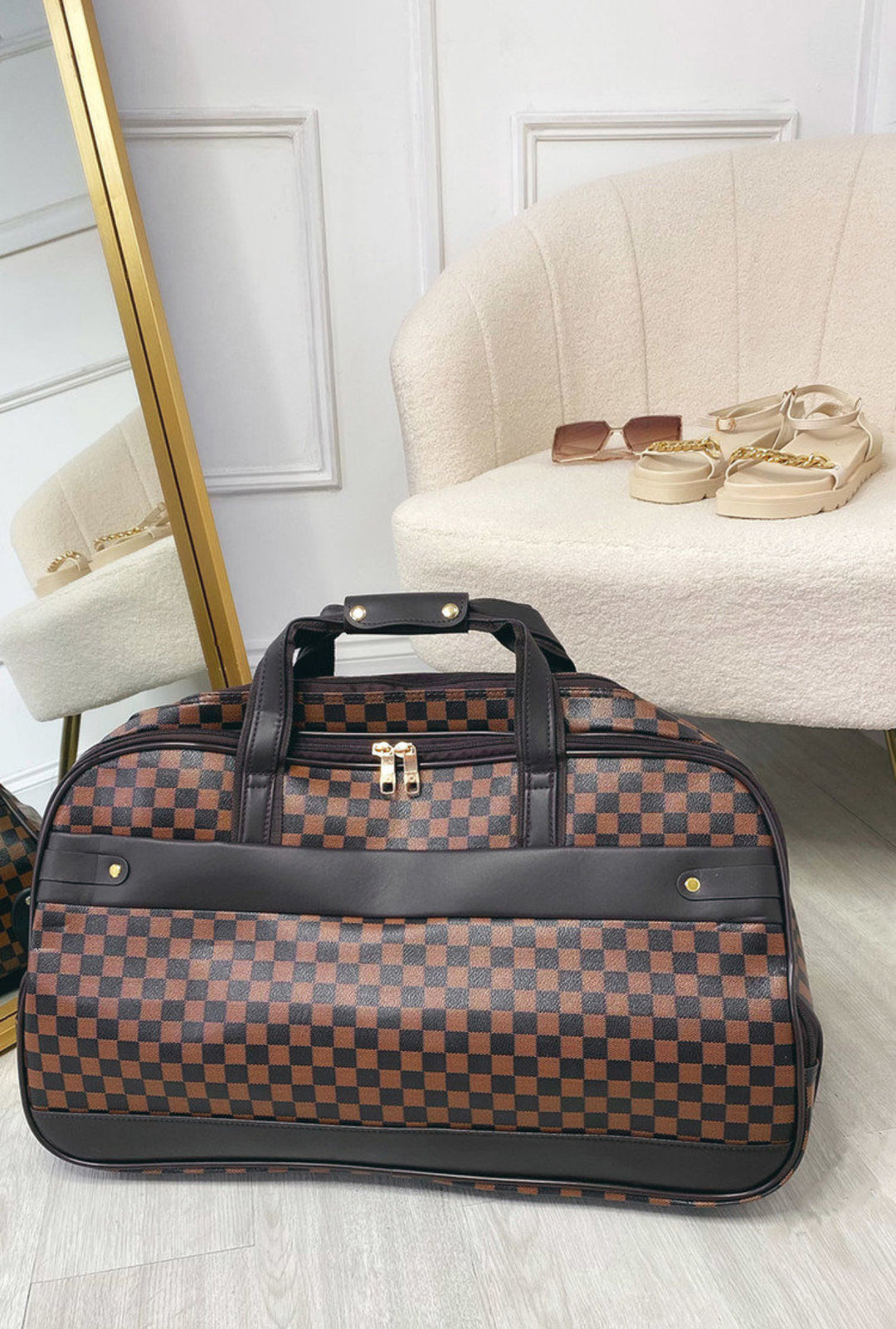 Brown Checkered patterned suitcase Holdall luggage bag 
