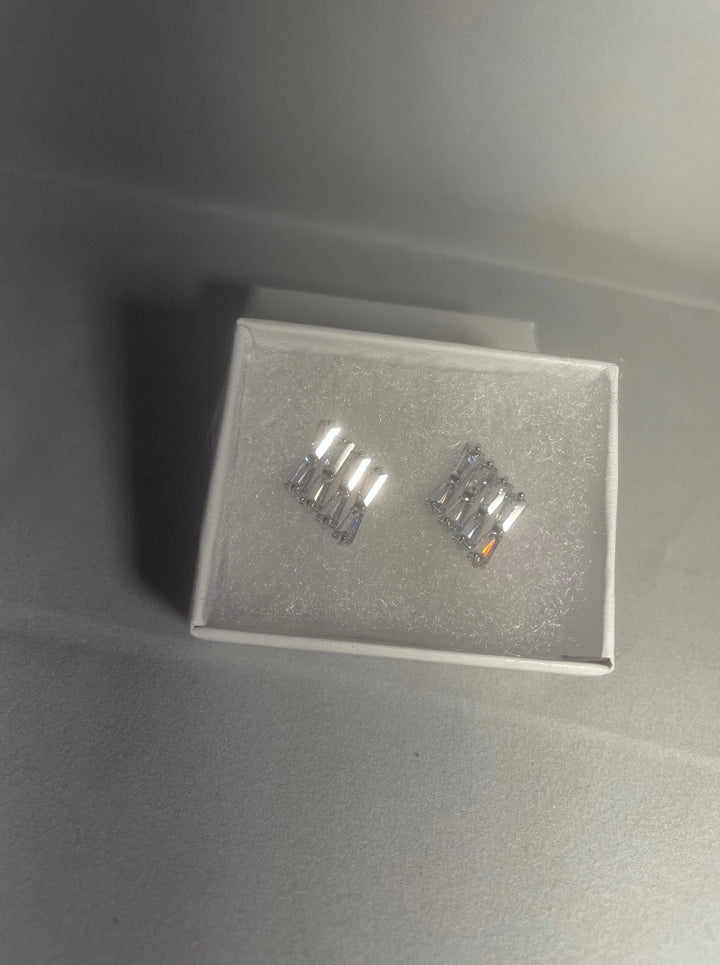 Crystal bow earrings