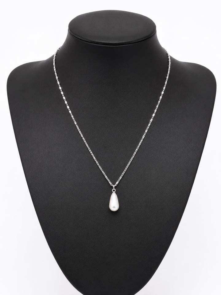 Droplet necklace