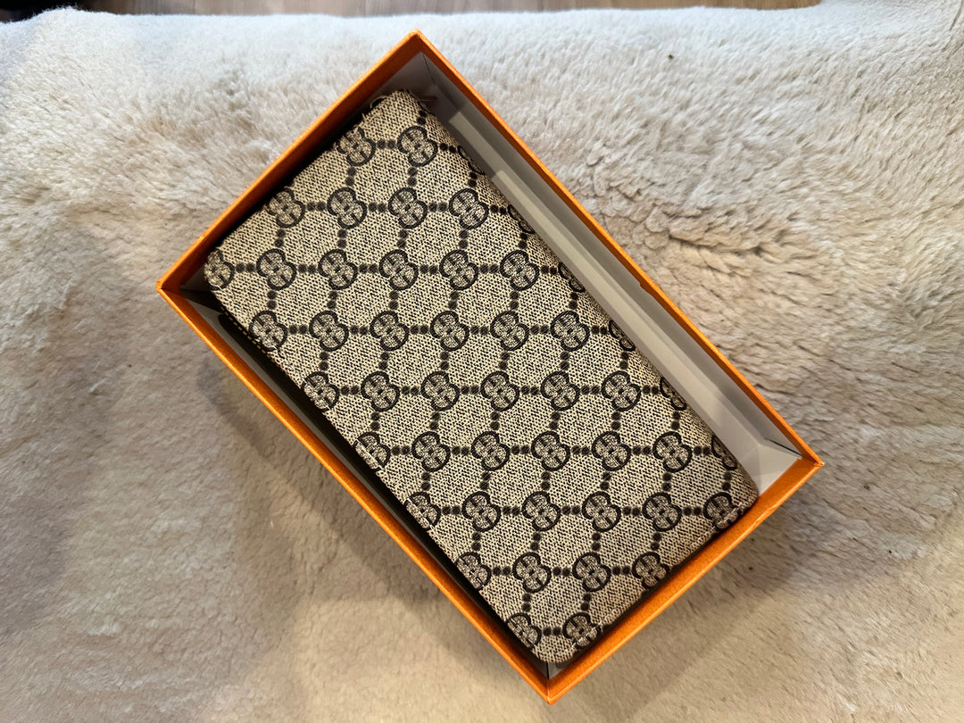 Double zip print purse