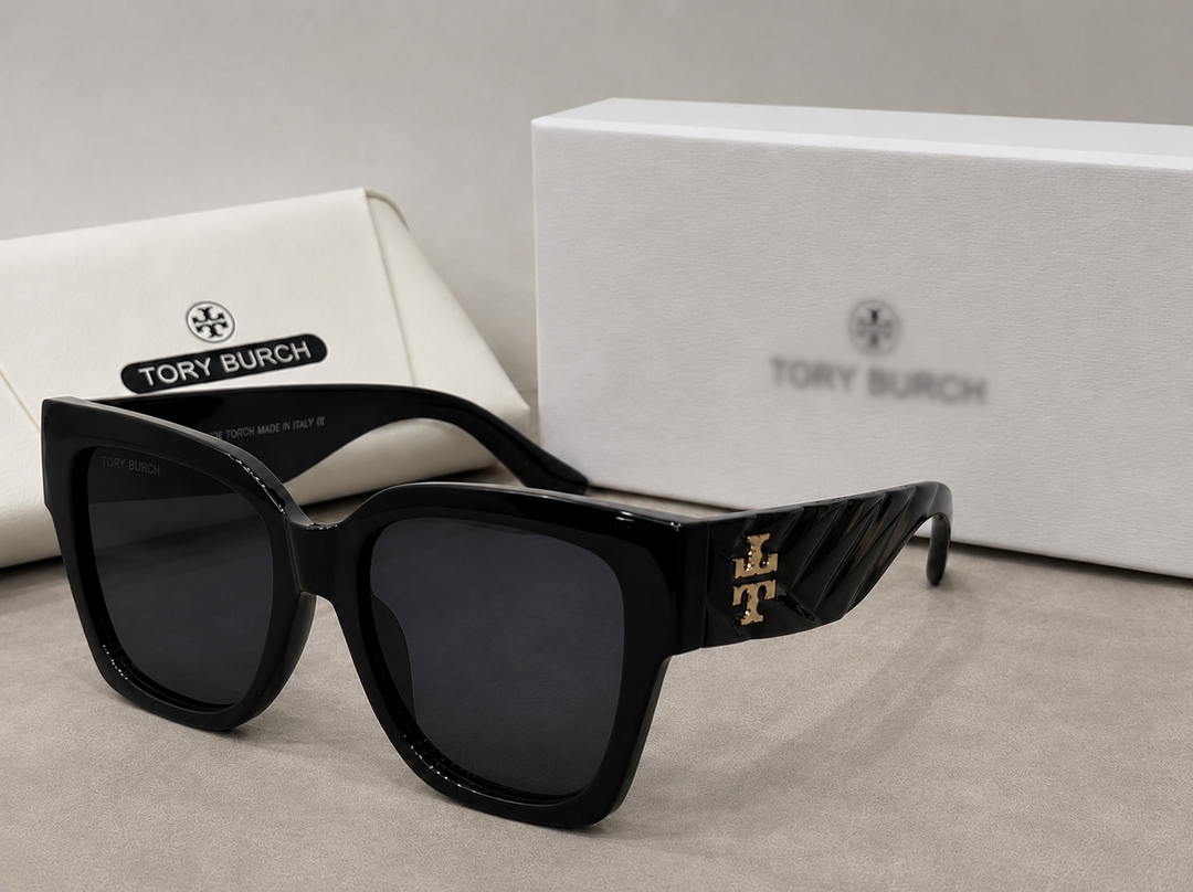Black unisex sunglasses with gold detail 
