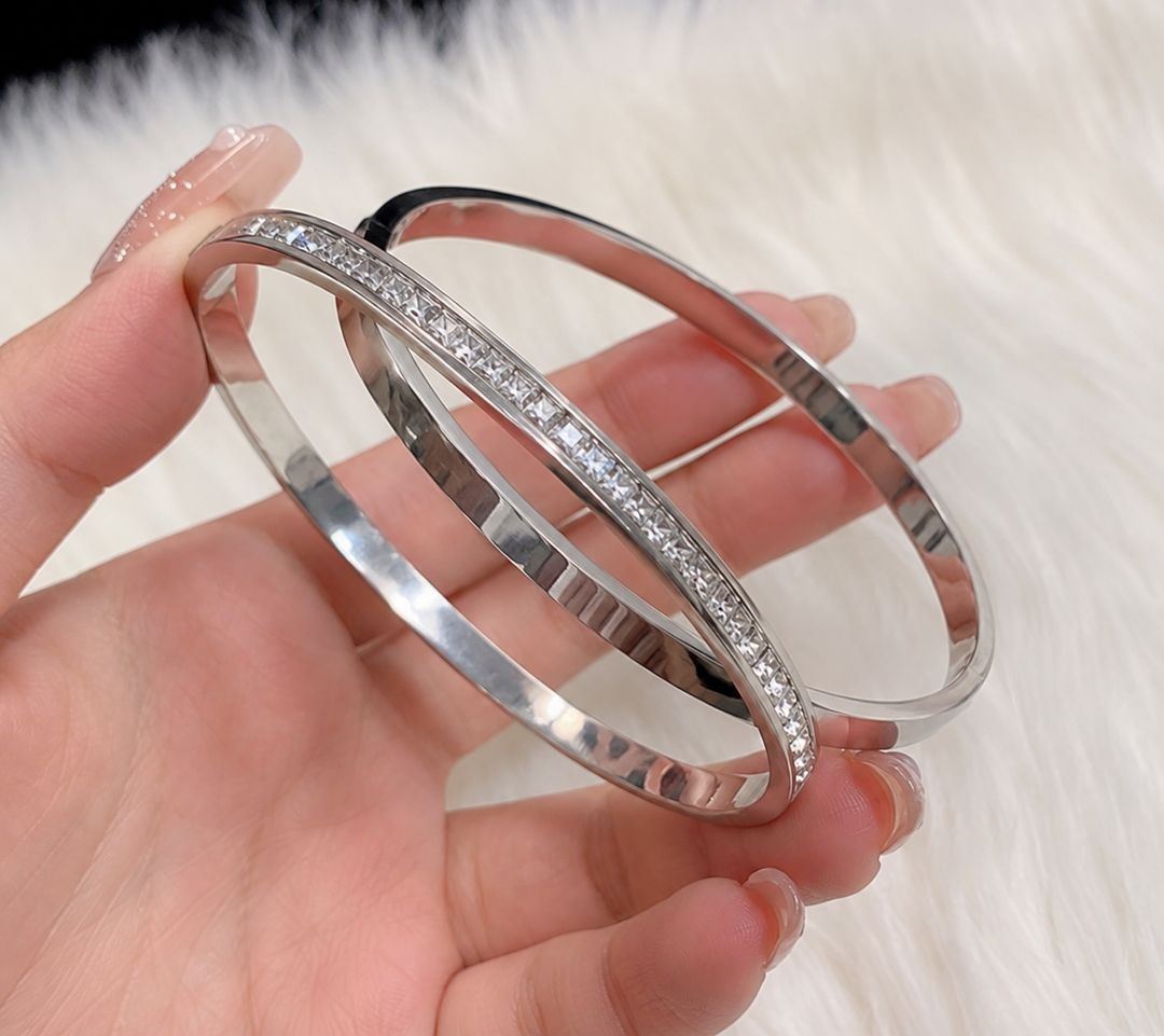 Silver Crystal Bangle Set – Stainless Steel Bracelet Duo