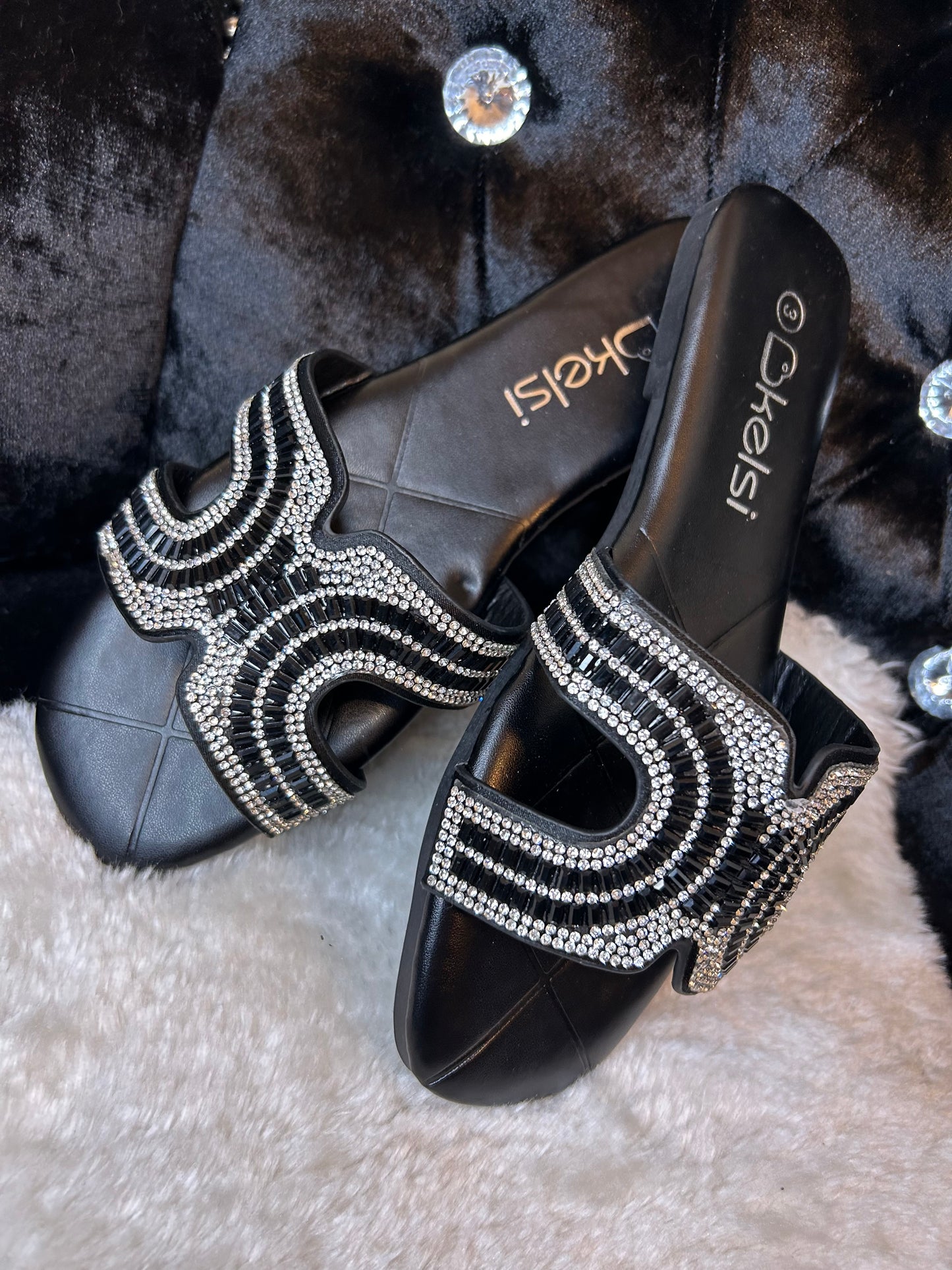 Black glitter gem sliders