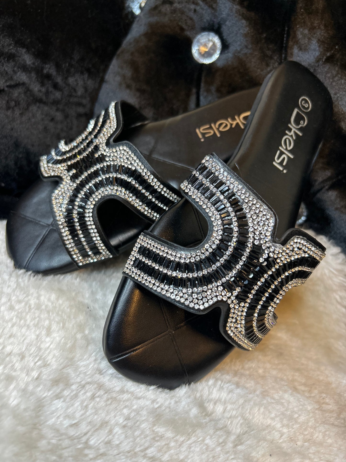 Black glitter gem sliders