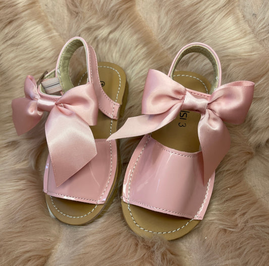 Baby to Toddlers Pink Patent Bow Sandals