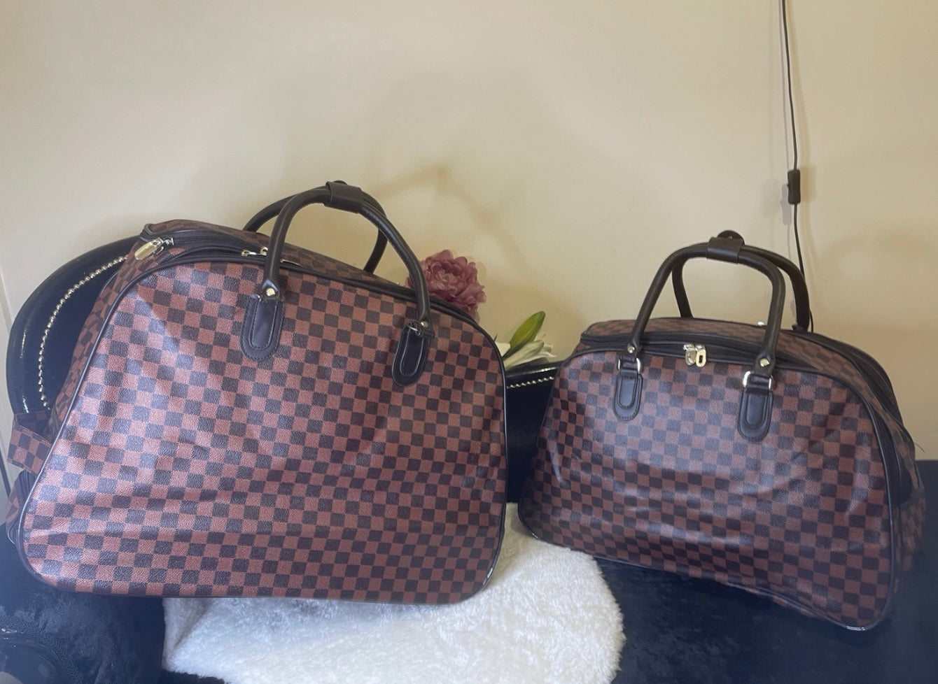 Brown box checked holdall