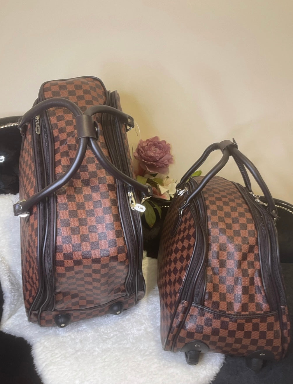 Brown box checked holdall